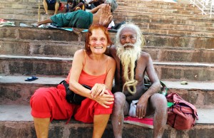 Varanasi, 5 aprile 2016, Rajendraprasad Ghat. Con il guru Shiva Raja Giri.